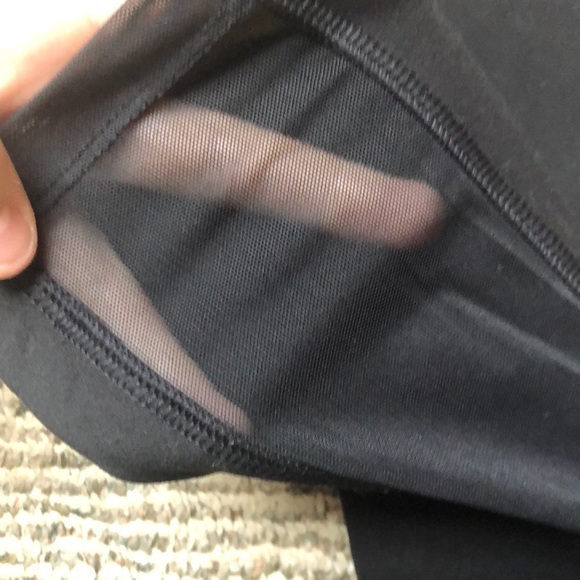 PINK ultimate leggings - Picture 3 of 4